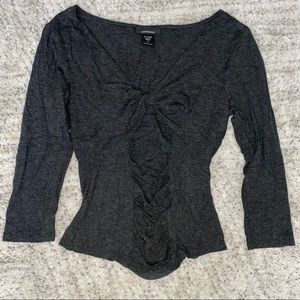 EXPRESS | dark gray cropped ruched quarter sleeve top